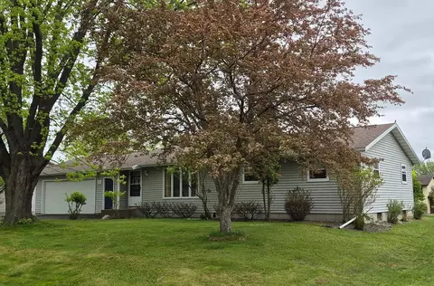 1300 E 20th St, Marshfield, WI 54449