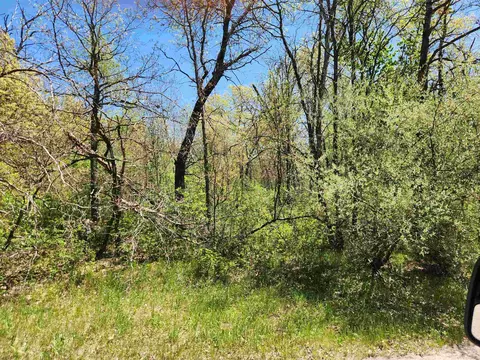2914 Oak Ave, Grand Marsh, WI 53936