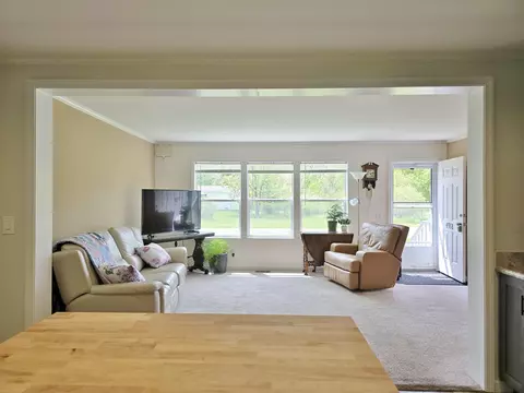 Living - 4918 Meadow Ln, Vesper, WI 54489 photo 4 of 4