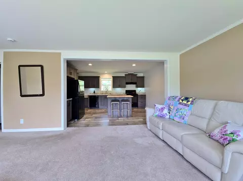 Living - 4918 Meadow Ln, Vesper, WI 54489 photo 3 of 4