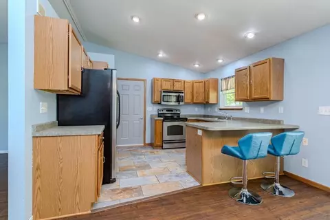 Kitchen - 5406 Sunset St, Weston, WI 54476 photo 3 of 5
