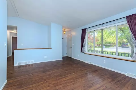 Living - 5406 Sunset St, Weston, WI 54476 photo 1 of 6