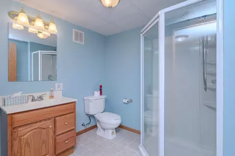 Bath - 5406 Sunset St, Weston, WI 54476 photo 5 of 5