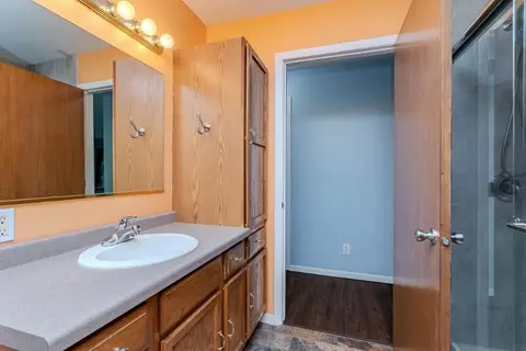 Bath - 5406 Sunset St, Weston, WI 54476 photo 3 of 5
