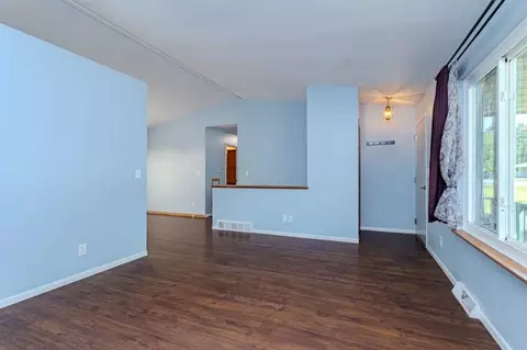 Living - 5406 Sunset St, Weston, WI 54476 photo 2 of 6