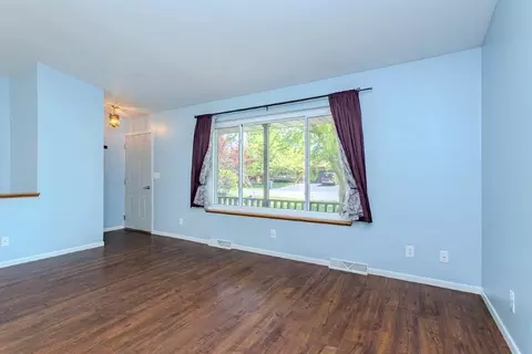 Living - 5406 Sunset St, Weston, WI 54476 photo 3 of 6