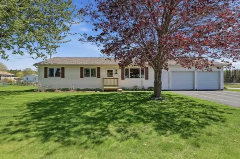 3008 W Huetter St, Marshfield, WI 54449