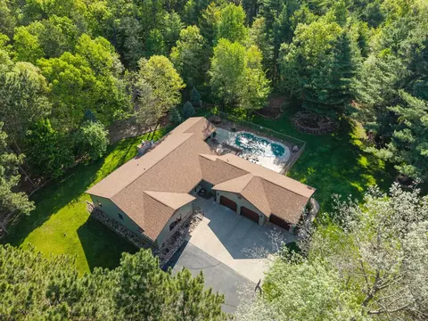13359 Hollywood Rd, Nekoosa, WI 54457