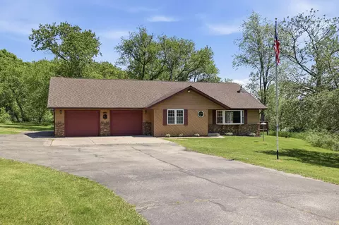 1957 County Road T N, Amherst Junction, WI 54407
