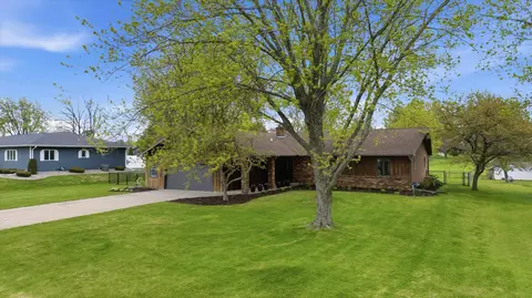 2308 E Fillmore St, Marshfield, WI 54449