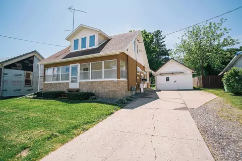 504 W 7th St, Neillsville, WI 54456