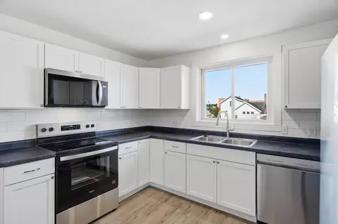 Kitchen - 208 E 4th St, Marshfield, WI 54449 photo 2 of 3