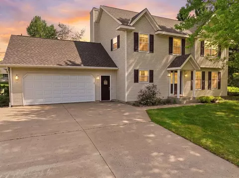 507 W 12th St, Marshfield, WI 54449