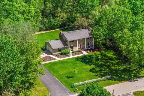 4732 Barbaras Ln, Stevens Point, WI 54481