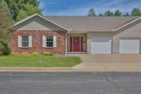 2800 Thielman St, Merrill, WI 54452