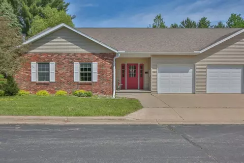 2800 Thielman St, Merrill, WI 54452