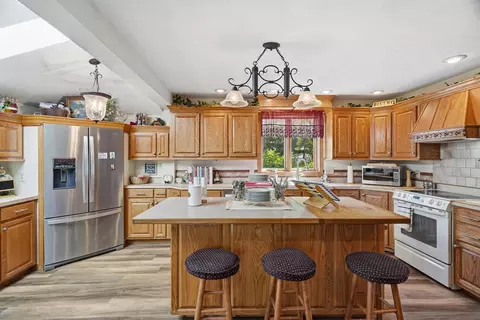 1811 E 4th St, Marshfield, WI 54449 photo 11