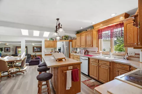 1811 E 4th St, Marshfield, WI 54449 photo 13
