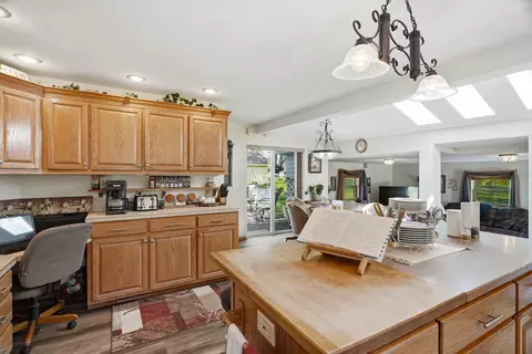 1811 E 4th St, Marshfield, WI 54449 photo 14