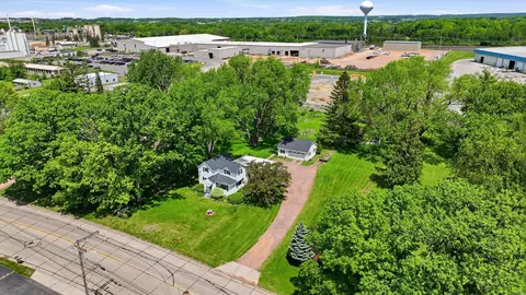 1811 E 4th St, Marshfield, WI 54449 photo 5