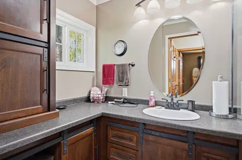 1811 E 4th St, Marshfield, WI 54449 photo 21
