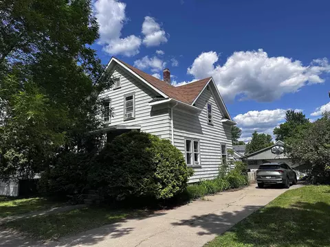 617 S Fourth Ave, Wausau, WI 54401