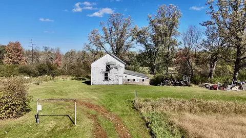 Exterior - w6098 Stelling Road, Tomahawk, WI 54487 photo 5 of 6
