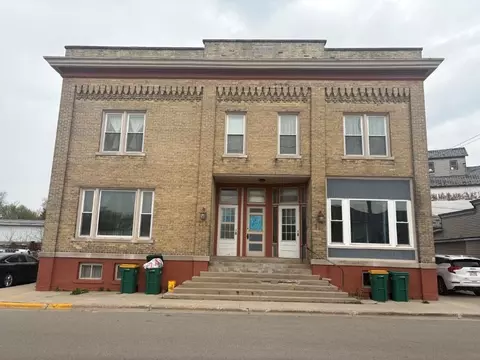 705 S Water St, Lomira, WI 53048