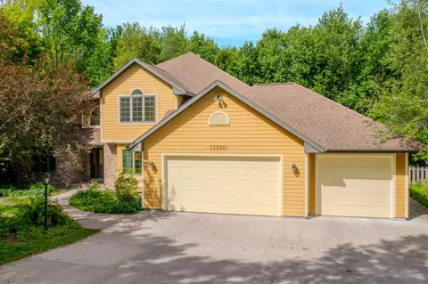 222401 Bluebell Ln, Wausau, WI 54401