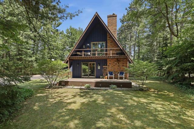 1801 Marys Dr, Stevens Point, WI 54481