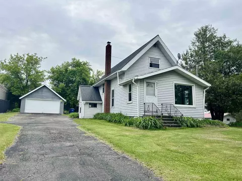 400 Genesee St, Wittenberg, WI 54499