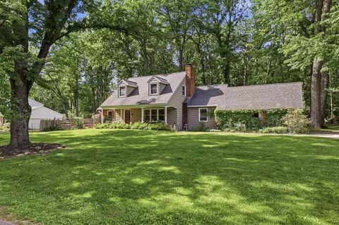 408 W Mapleridge Dr, Stevens Point, WI 54481