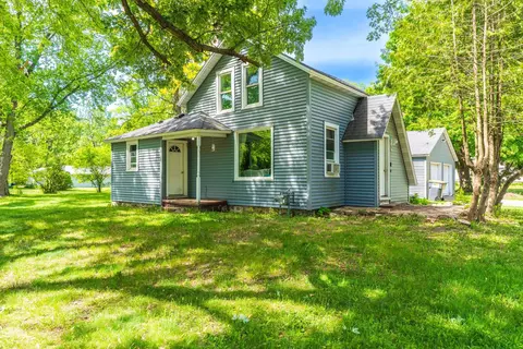 325 E Chester St, Plainfield, WI 54966