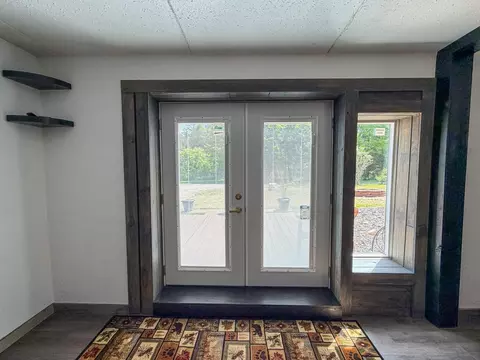 Entry Way - n12226 State Highway 13, Fifield, WI 54524 photo 2 of 6