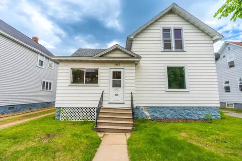 107 N Polk St, Merrill, WI 54452