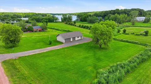 127865 S Bayside Dr, Auburndale, WI 54412