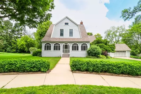 709 W 5th St, Marshfield, WI 54449