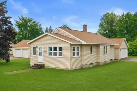 1910 Cliff St, Wisconsin Rapids, WI 54494