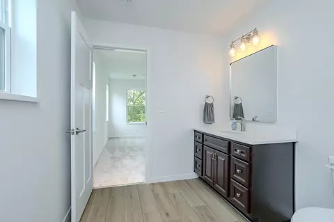 Bath - 1400 Park Dr, Schofield, WI 54476 photo 6 of 6