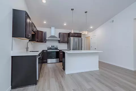 Kitchen - 1400 Park Dr, Schofield, WI 54476 photo 2 of 3
