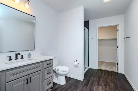Bath - 1398 Park Dr, Schofield, WI 54476 photo 1 of 6