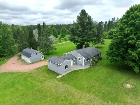 4451 Laredo Ln, Merrill, WI 54452