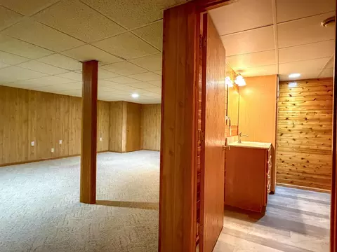 Bath - 5404 Willow St, Weston, WI 54476 photo 7 of 10