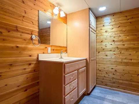 Bath - 5404 Willow St, Weston, WI 54476 photo 9 of 10