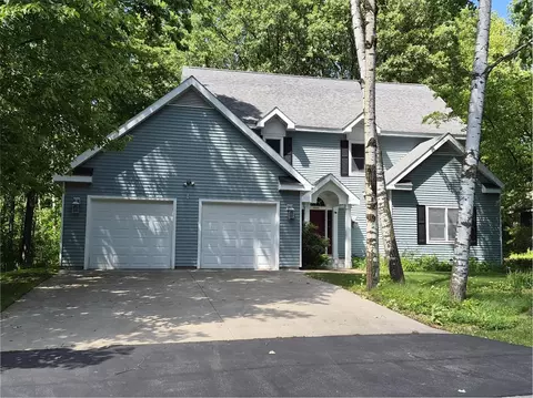 1137 W Ives St, Marshfield, WI 54449