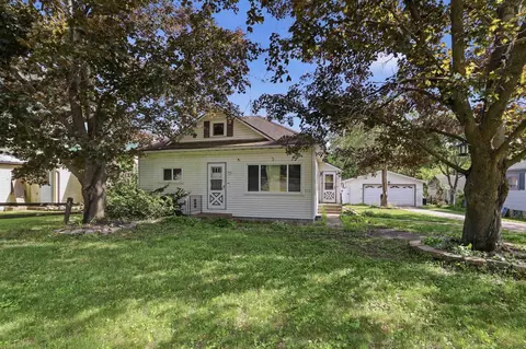 313 E North Lake St, Hancock, WI 54943