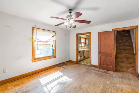 Living - 1925 Schofield Ave, Schofield, WI 54476 photo 1 of 3