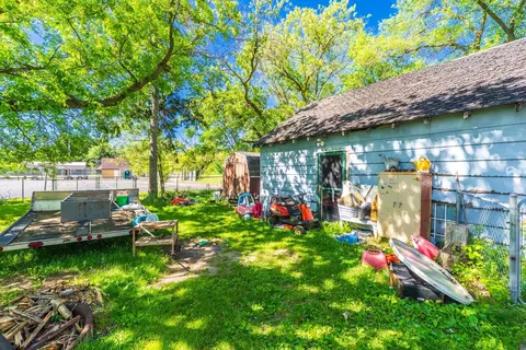 Exterior - 1925 Schofield Ave, Schofield, WI 54476 photo 6 of 11