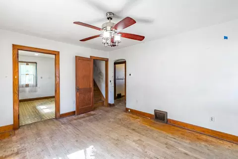 Living - 1925 Schofield Ave, Schofield, WI 54476 photo 2 of 3