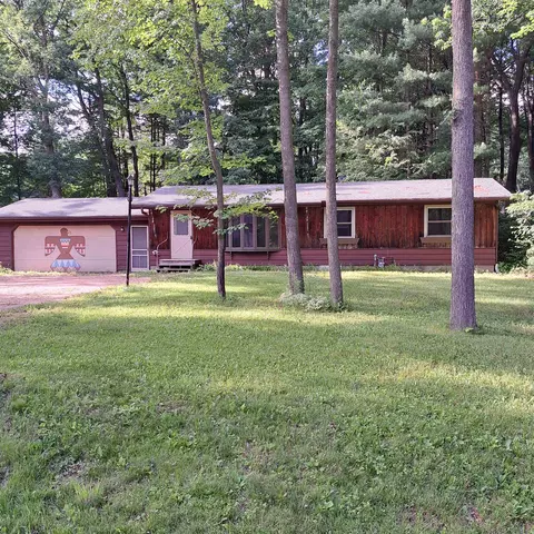 416 W Mcdonald Dr, Stevens Point, WI 54481